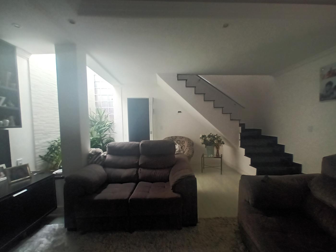Casa à venda com 3 quartos, 1 suíte, 4 vagas e 200m² no Vila Ré, São Paulo (SP) — foto 13 de 30