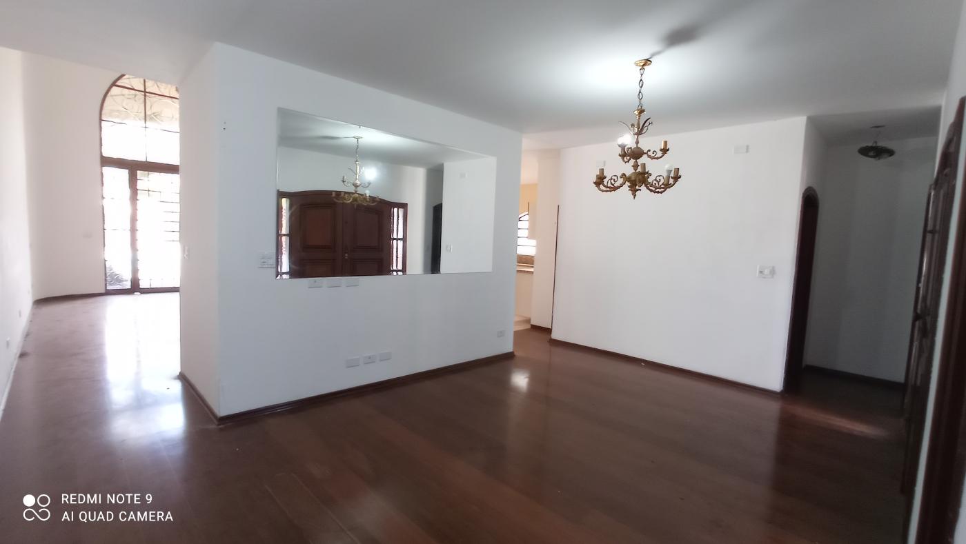 Casa à venda com 4 quartos, 3 suítes, 4 vagas e 300m² no Vila Carrão, São Paulo (SP) — foto 23 de 30