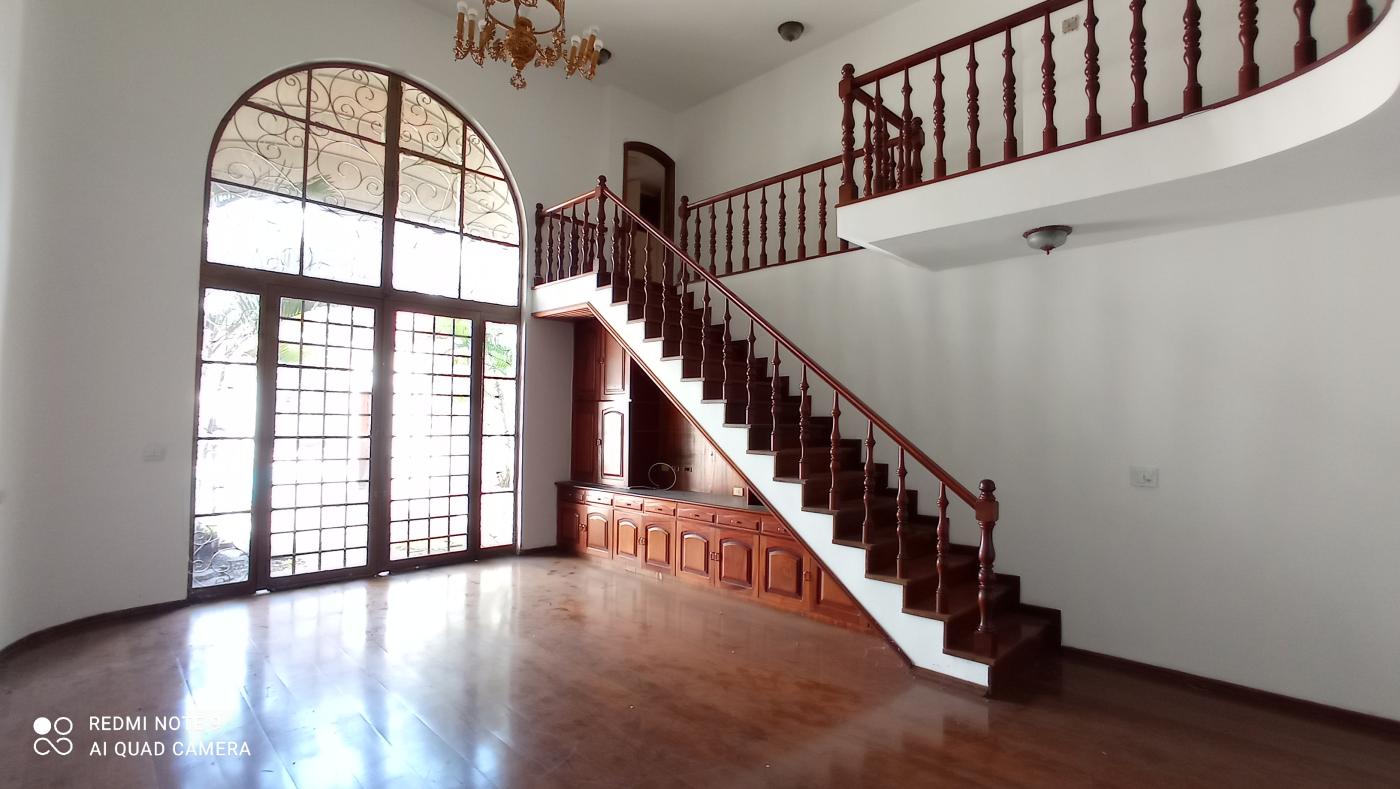 Casa à venda com 4 quartos, 3 suítes, 4 vagas e 300m² no Vila Carrão, São Paulo (SP) — foto 17 de 30