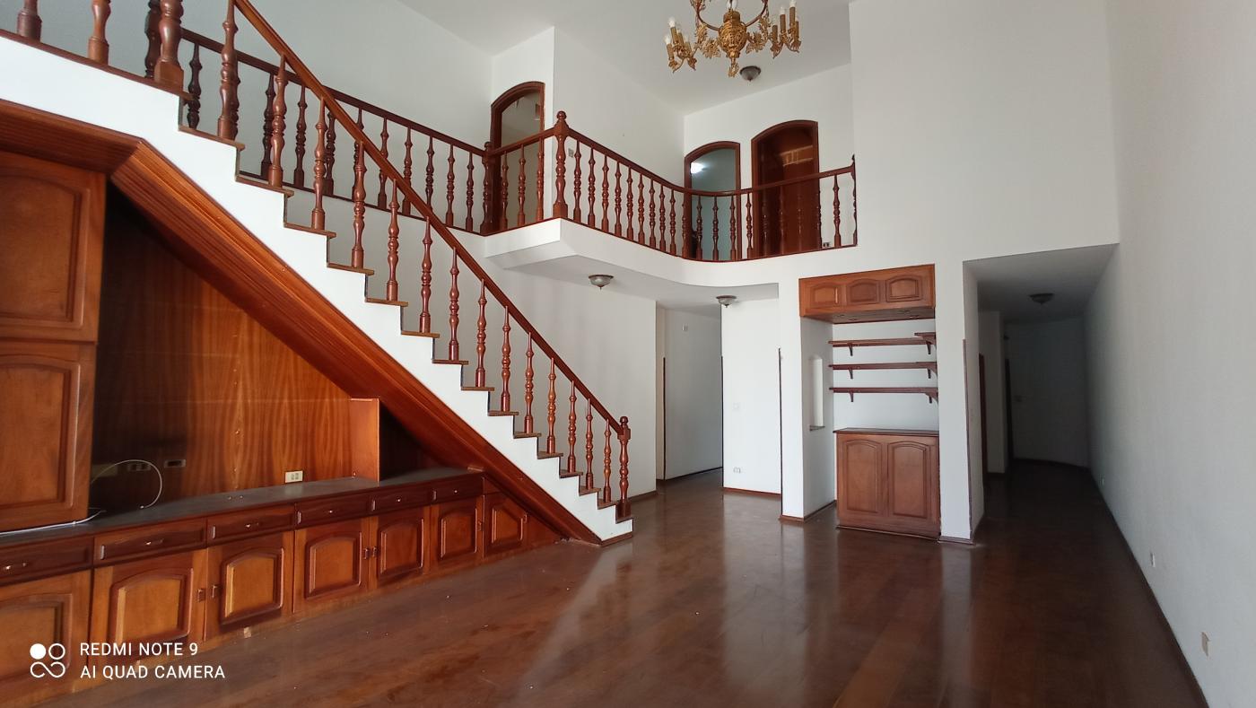 Casa à venda com 4 quartos, 3 suítes, 4 vagas e 300m² no Vila Carrão, São Paulo (SP) — foto 18 de 30