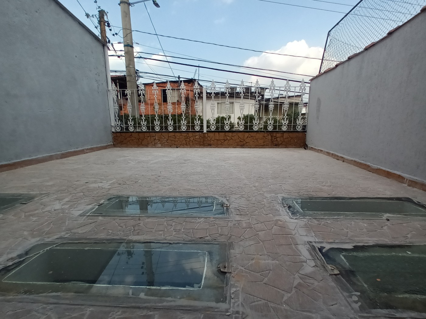Casa à venda com 4 quartos, 1 suíte, 2 vagas e 135m² no Jardim Ana Rosa, São Paulo (SP) — foto 8 de 30