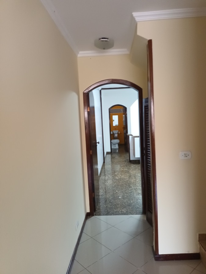 Casa à venda com 4 quartos, 1 suíte, 2 vagas e 135m² no Jardim Ana Rosa, São Paulo (SP) — foto 9 de 30
