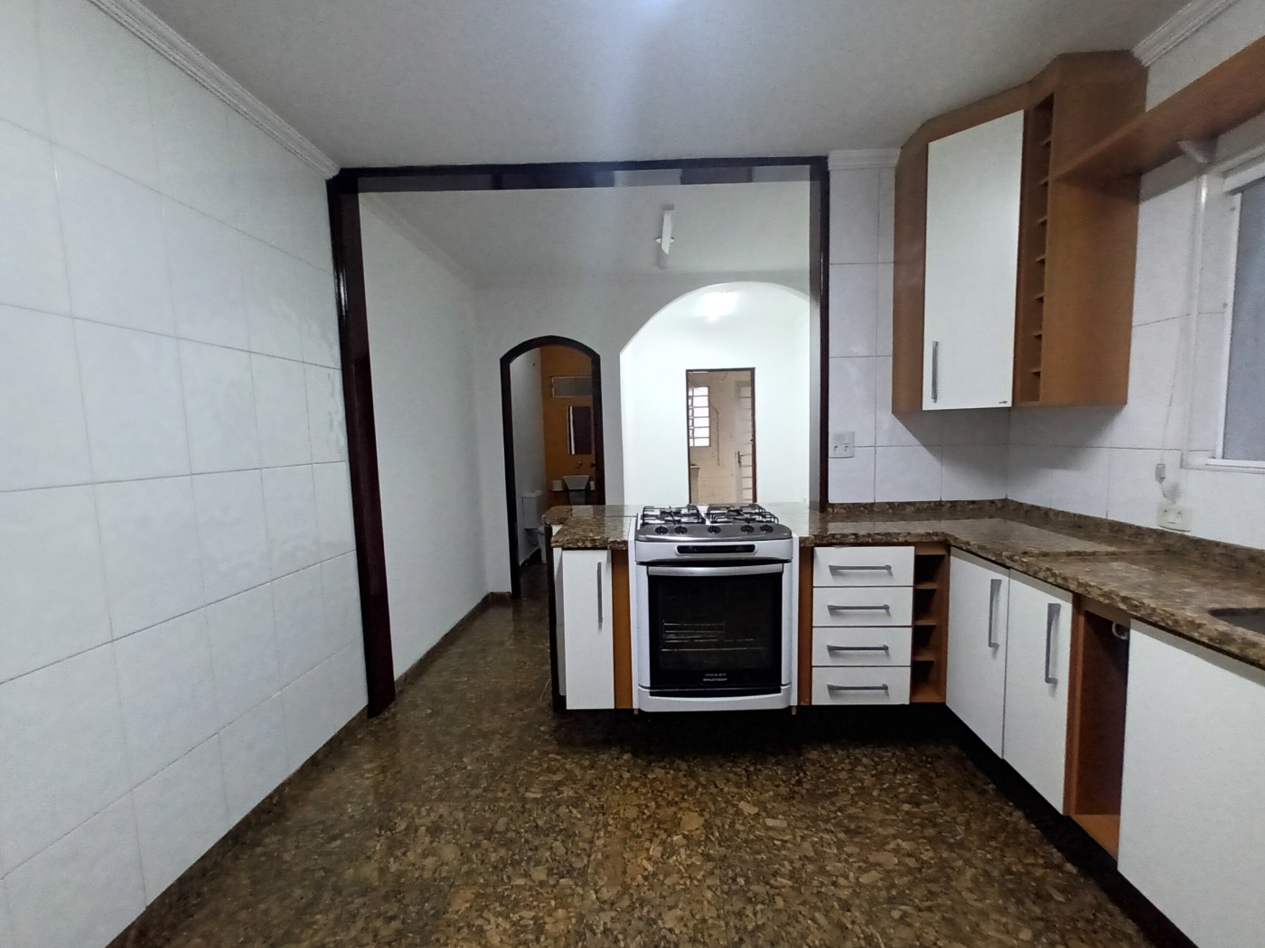 Casa à venda com 4 quartos, 1 suíte, 2 vagas e 135m² no Jardim Ana Rosa, São Paulo (SP) — foto 16 de 30