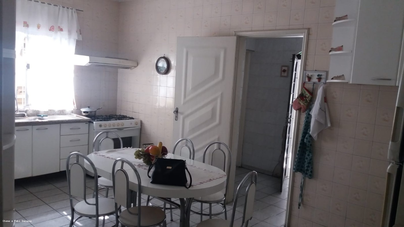 Casa à venda com 3 quartos, 1 suíte, 2 vagas e 150m² no Jardim Penha, São Paulo (SP) — foto 3 de 17