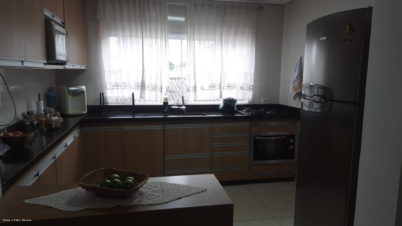 Casa à venda com 4 quartos, 3 banheiros, 2 vagas e 175m² no Vila Lúcia Elvira, São Paulo (SP) — foto 25 de 30