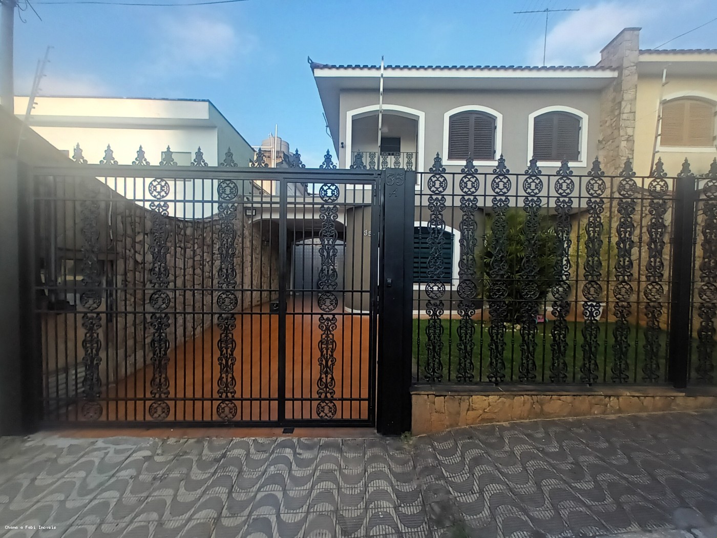 Casa à venda com 3 quartos, 1 suíte, 2 vagas e 220m² no Vila Carrão, São Paulo (SP) — foto 3 de 30