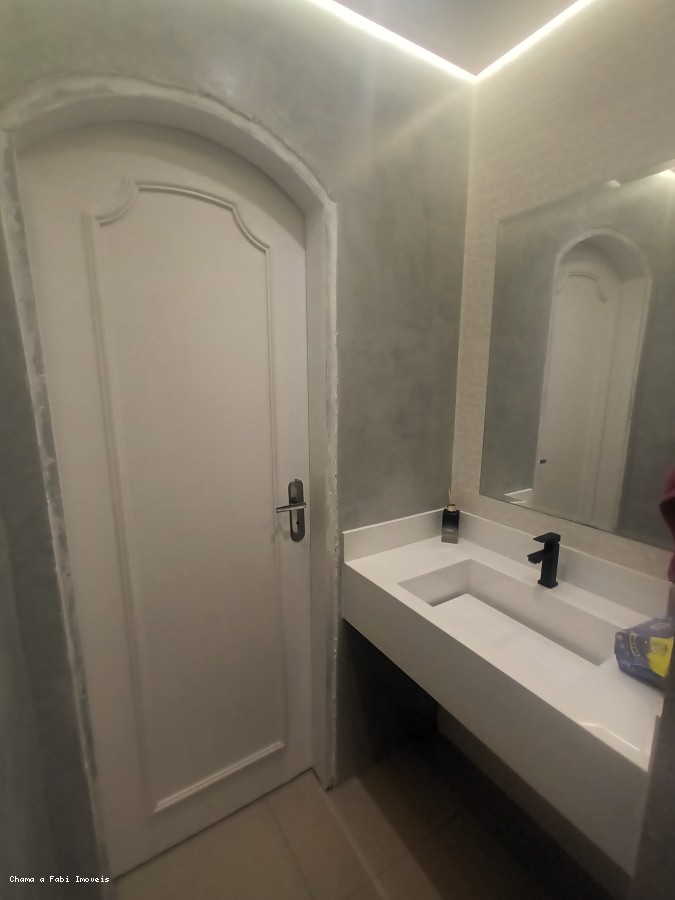 Casa à venda com 3 quartos, 1 suíte, 2 vagas e 220m² no Vila Carrão, São Paulo (SP) — foto 14 de 30