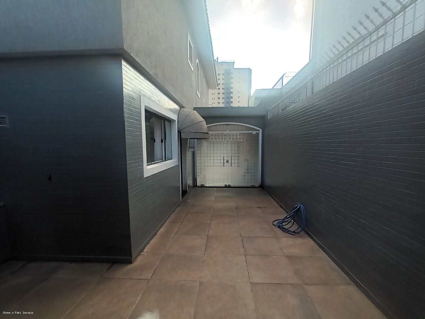 Casa à venda com 3 quartos, 1 suíte, 2 vagas e 220m² no Vila Carrão, São Paulo (SP) — foto 24 de 30