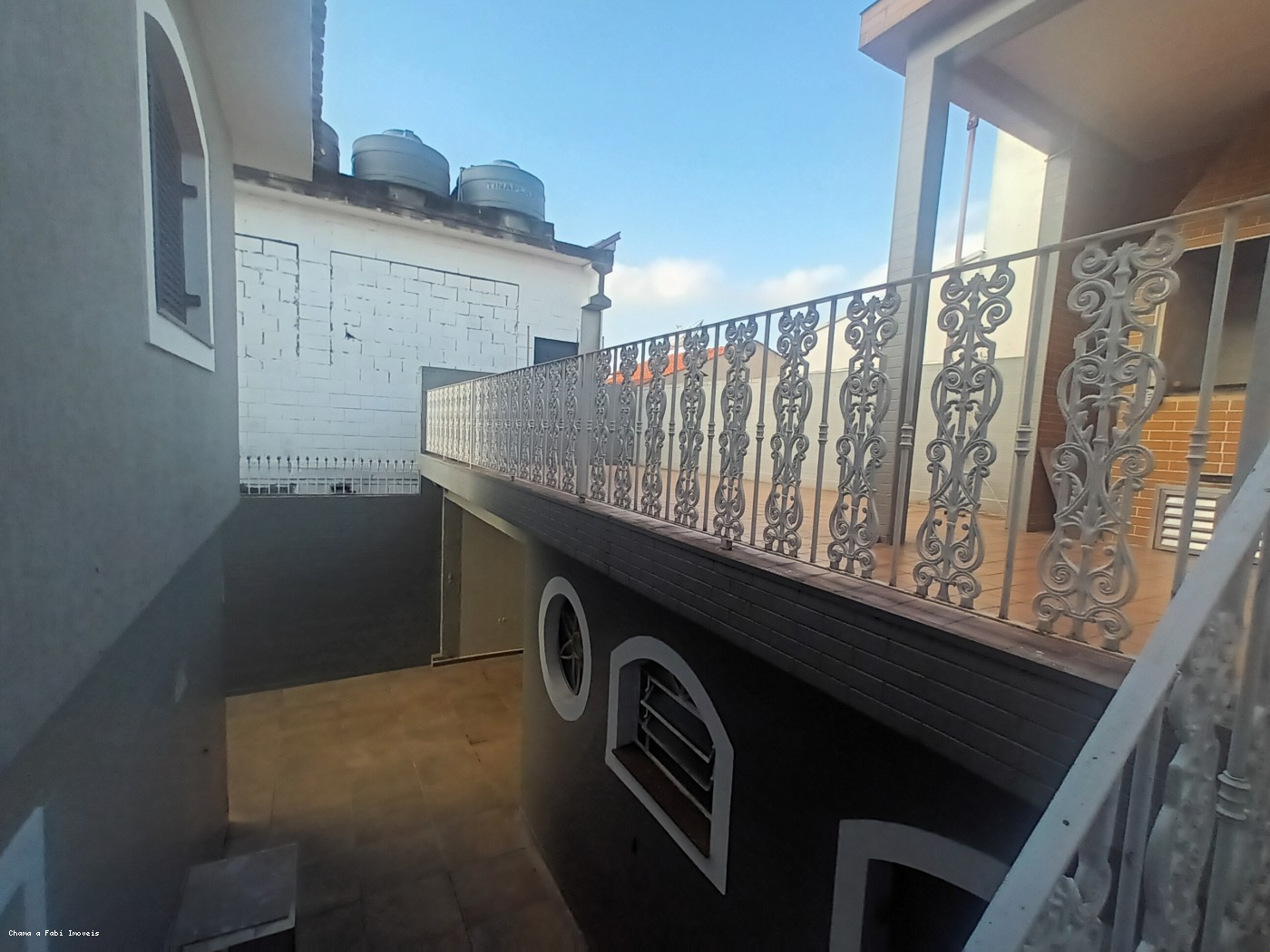 Casa à venda com 3 quartos, 1 suíte, 2 vagas e 220m² no Vila Carrão, São Paulo (SP) — foto 29 de 30