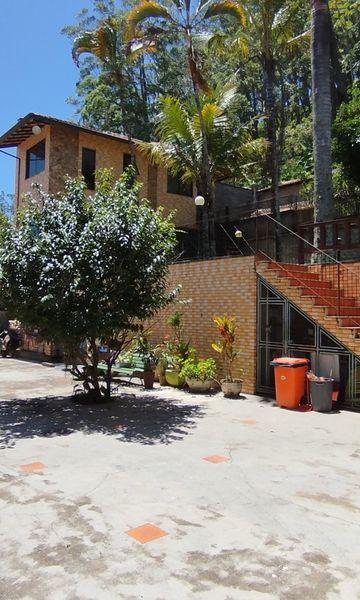 Casa à venda com 4 quartos, 3 suítes, 6 vagas e 615m² no Jardim Marajói, Nova Friburgo (RJ) — foto 23 de 30