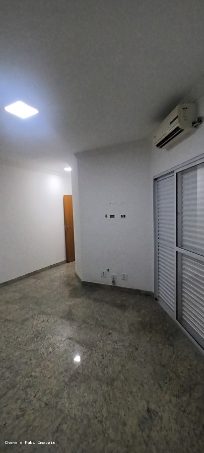 Casa à venda com 5 quartos, 5 suítes, 3 vagas e 400m² no Tatuapé, São Paulo (SP) — foto 24 de 30