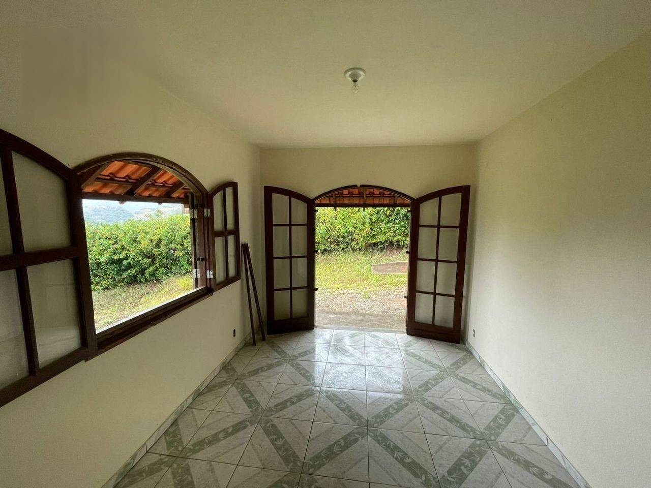 Rural à venda com 1190m² de terreno no São Geraldo, Nova Friburgo (RJ) — foto 2 de 20