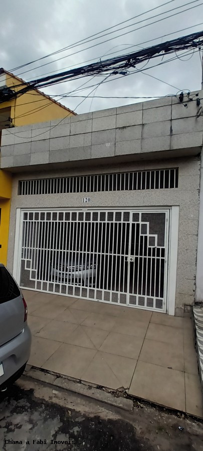Casa à venda com 3 quartos, 3 banheiros, 2 vagas e 174m² no Parque dos Bancários, São Paulo (SP) — foto 2 de 30