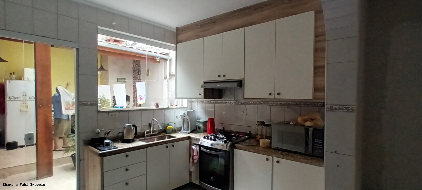 Casa à venda com 3 quartos, 3 banheiros, 2 vagas e 174m² no Parque dos Bancários, São Paulo (SP) — foto 5 de 30