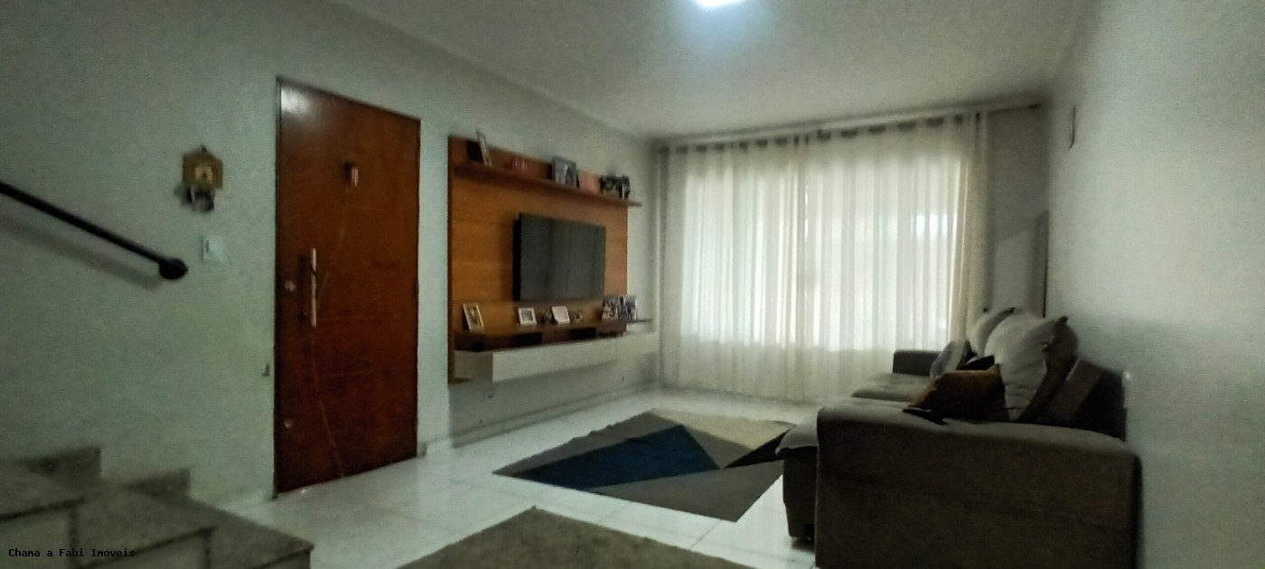 Casa à venda com 3 quartos, 3 banheiros, 2 vagas e 174m² no Parque dos Bancários, São Paulo (SP) — foto 15 de 30