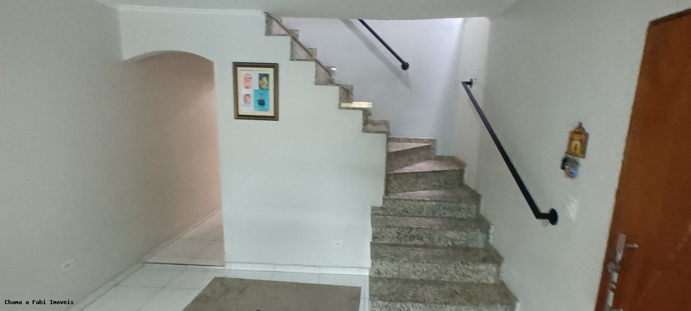 Casa à venda com 3 quartos, 3 banheiros, 2 vagas e 174m² no Parque dos Bancários, São Paulo (SP) — foto 22 de 30