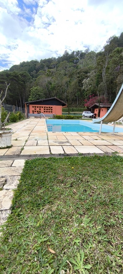 Apartamento à venda com 6 quartos, 6 banheiros, 6 vagas e 180m² no Mury, Nova Friburgo — foto principal