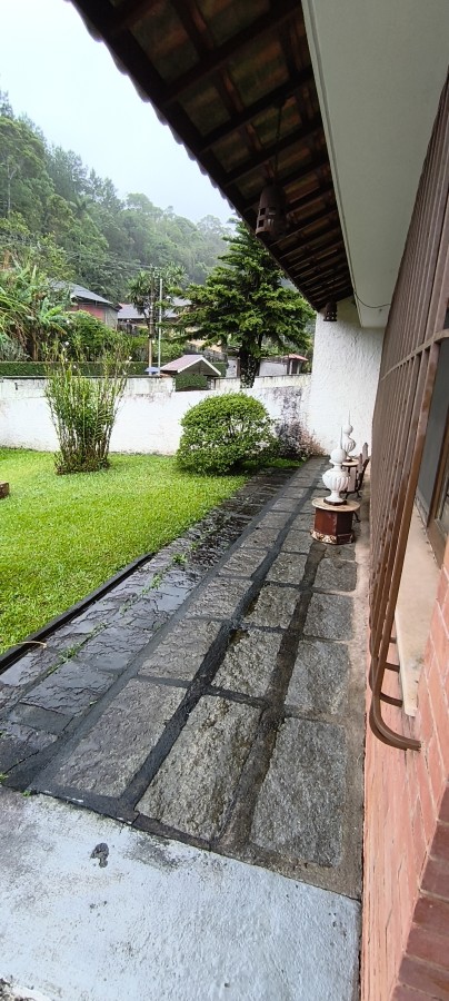 Casa à venda com 2 quartos, 1 banheiro, 2 vagas e 101m² no Mury, Nova Friburgo (RJ) — foto 3 de 30