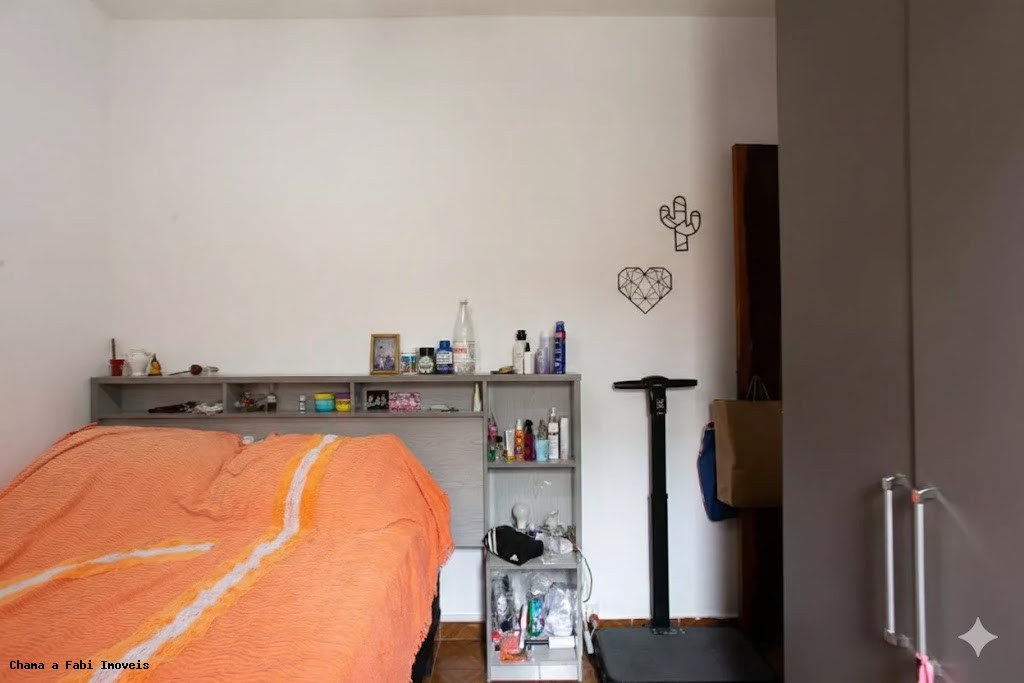 Casa à venda com 3 quartos, 1 suíte, 3 vagas e 340m² no Vila Carrão, São Paulo (SP) — foto 8 de 9