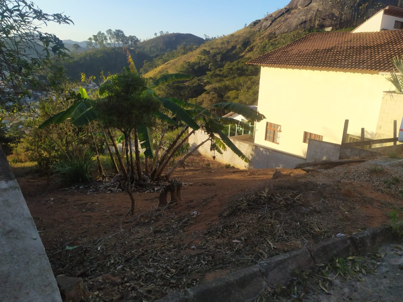 Terreno à venda com 615m² de terreno no Conselheiro Paulino, Nova Friburgo (RJ) — foto 8 de 9