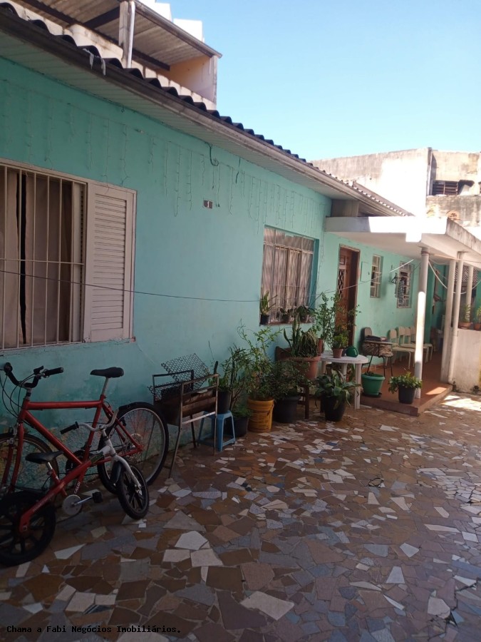 Casa à venda com 4 vagas e 308m² no Vila Carrão, São Paulo (SP) — foto 15 de 24