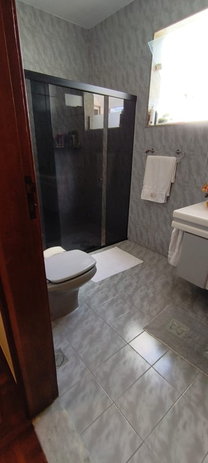 Comercial à venda com 7 banheiros, 3 vagas e 559m² no Olaria, Nova Friburgo (RJ) — foto 25 de 30