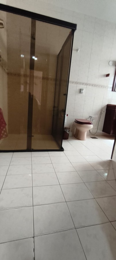 Comercial à venda com 7 banheiros, 3 vagas e 559m² no Olaria, Nova Friburgo (RJ) — foto 13 de 30