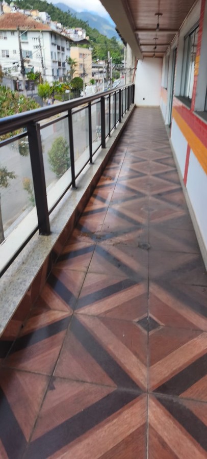 Comercial à venda com 7 banheiros, 3 vagas e 559m² no Olaria, Nova Friburgo (RJ) — foto 10 de 30
