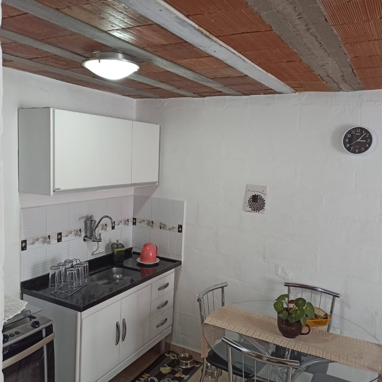Apartamento à venda com 3 quartos, 1 banheiro, 1 vaga e 51m² no Cordoeira, Nova Friburgo (RJ) — foto 8 de 8