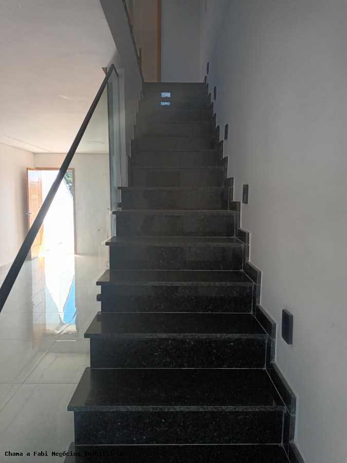 Casa à venda com 3 quartos, 3 suítes, 4 vagas e 190m² no Vila São Geraldo, São Paulo (SP) — foto 19 de 30