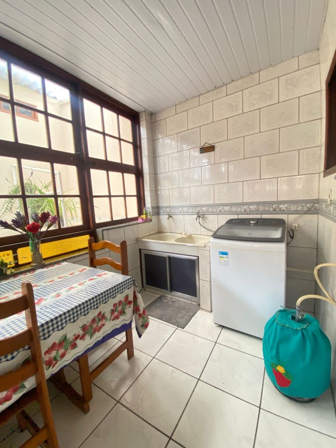 Casa à venda com 3 quartos, 2 banheiros, 1 vaga e 148m² no Nova Friburgo (RJ) — foto 27 de 30