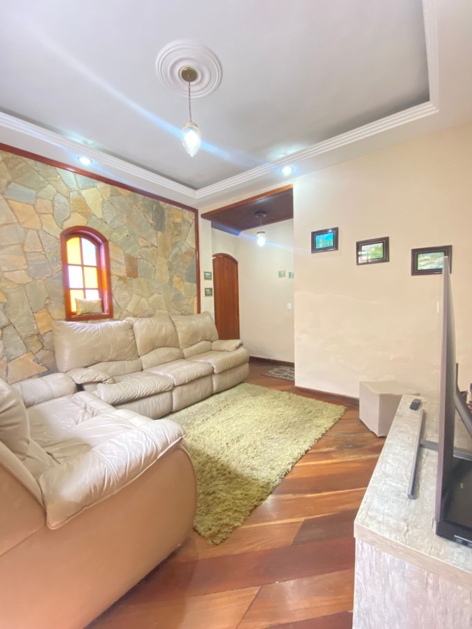 Casa à venda com 3 quartos, 2 banheiros, 1 vaga e 148m² no Nova Friburgo (RJ) — foto 29 de 30