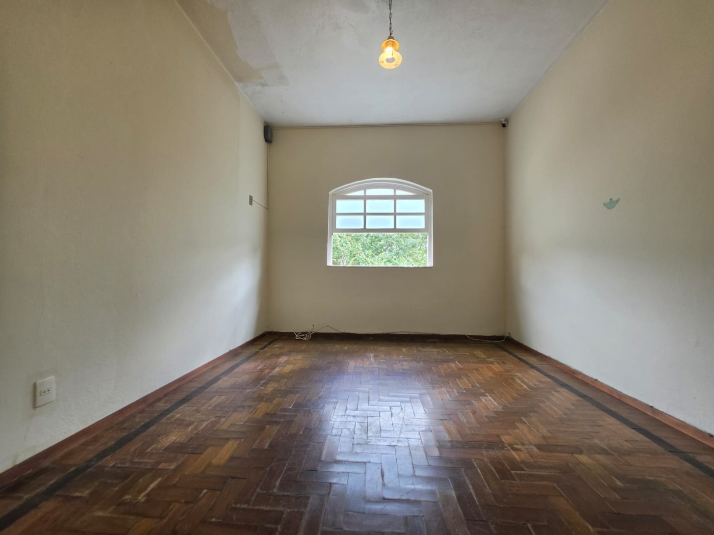 Casa à venda com 4 quartos, 1 suíte, 5 vagas e 200m² no Nova Friburgo (RJ) — foto 22 de 30